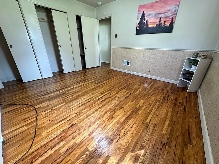 100 Norfolk Rd — Photo 34