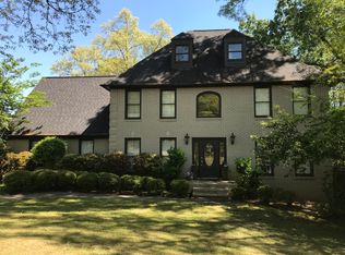 800 Heatherwood Cir, Birmingham, AL 35244