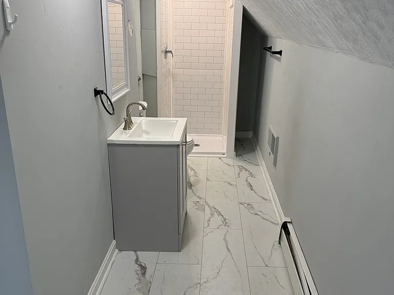 81 Main St #2 — Photo 4