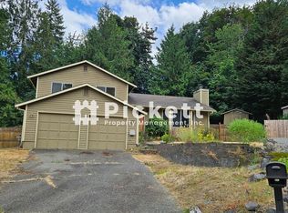 14550 Osprey Pl NE, Poulsbo, WA 98370