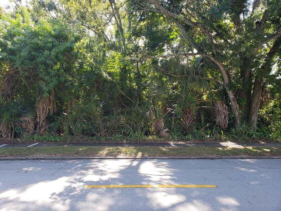 2nd image of 1825 19th St