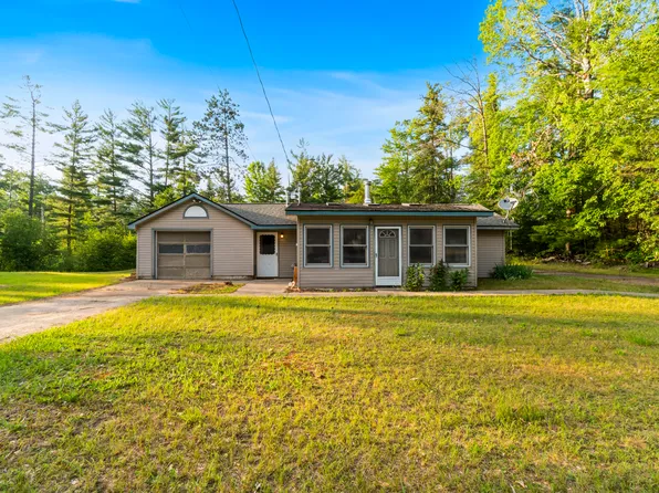 12110 Doty St, Atlanta, MI 49709