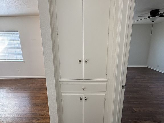 5th image of 1232 N Tacoma Pl