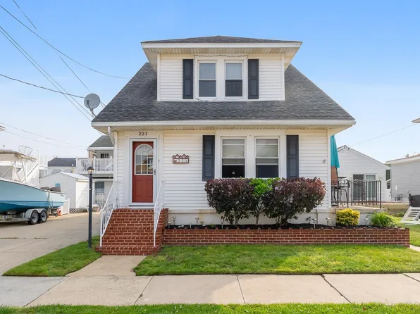 221 W 25th Ave, North Wildwood, NJ 08260