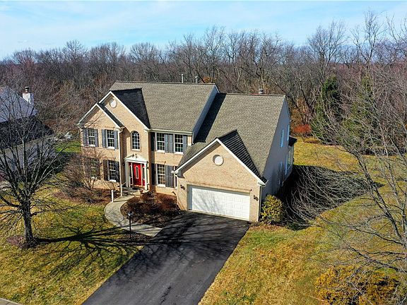2nd image of 148 Aberdeen Dr
