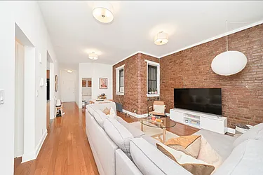 Rented by Living New York