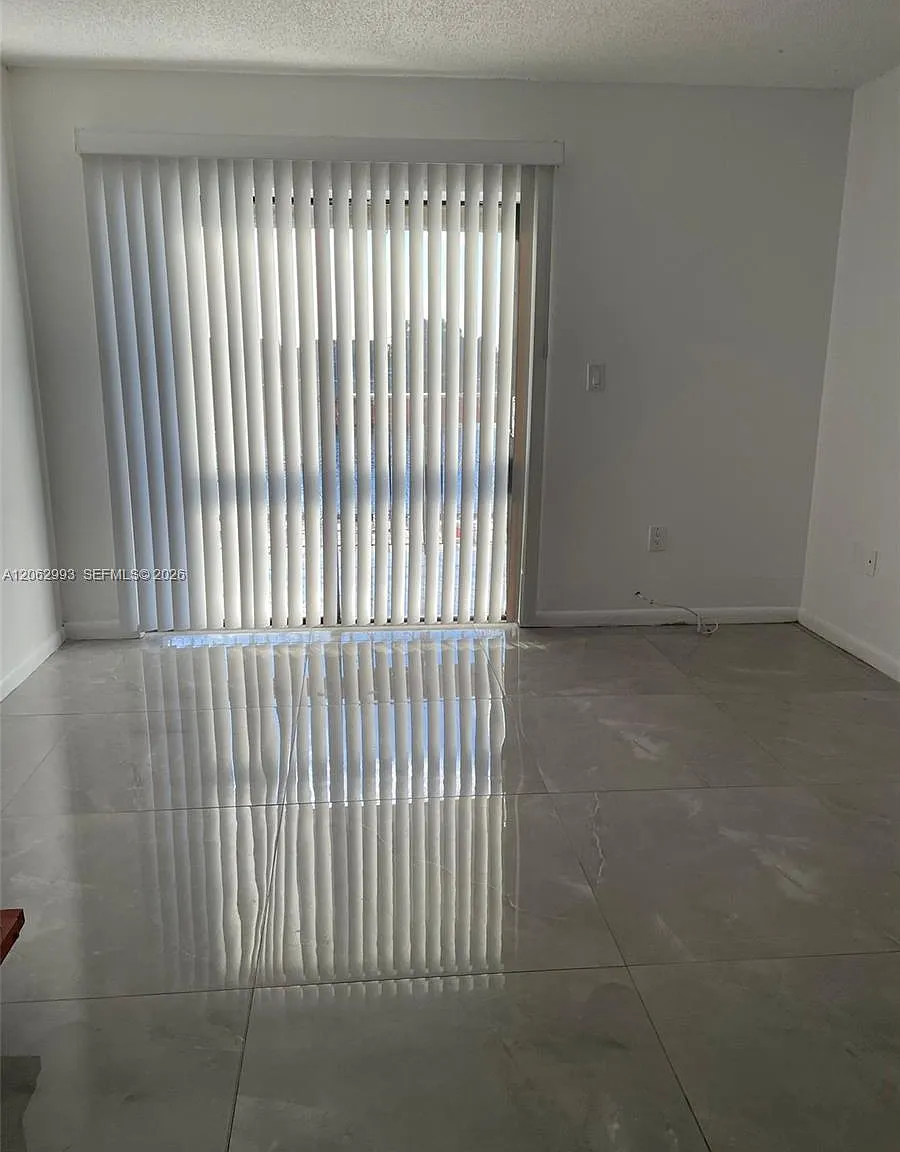Vista Alegre Townhomes Co — Photo 4
