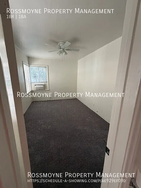 $1995.00 - 1 Bedroom/1 Bath Stand-Alone back unit (Glendale) — Photo 3