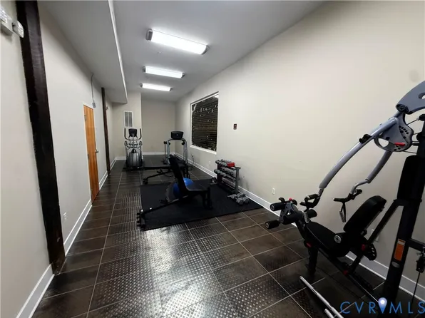 10 W Leigh St APT 11, Richmond, VA 23220