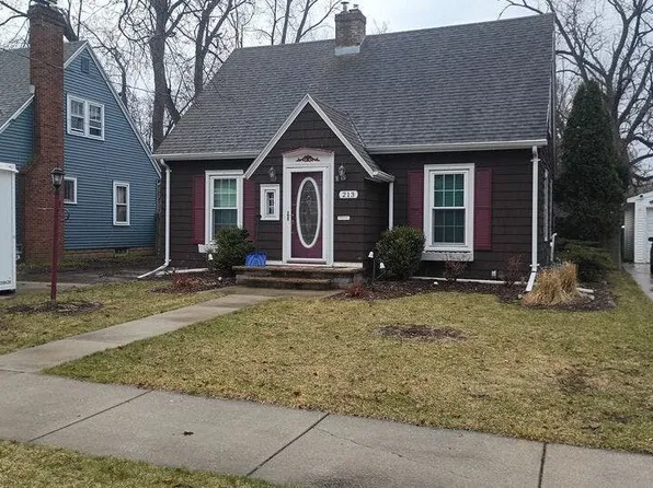 213 W Parkway Blvd, Appleton, WI 54911