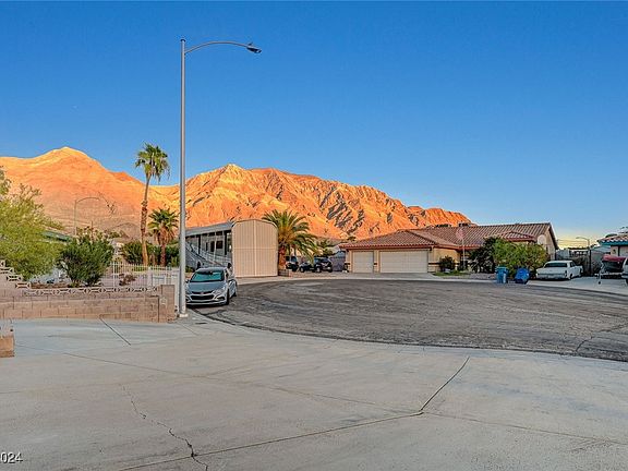 4th image of 6570 Monterey Loma Ct