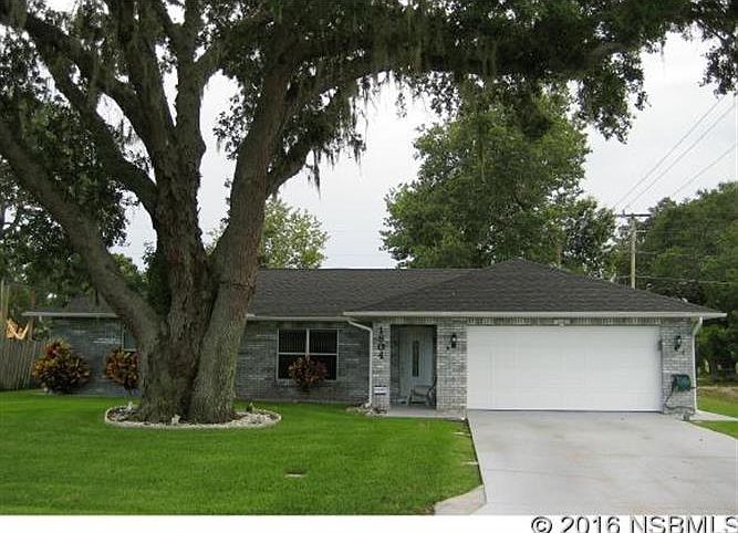 1st image of 1804 Travelers Palm Dr
