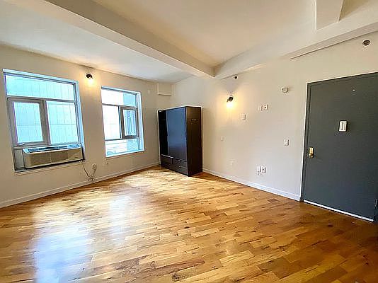 1st image of 29-28 41st Ave #412