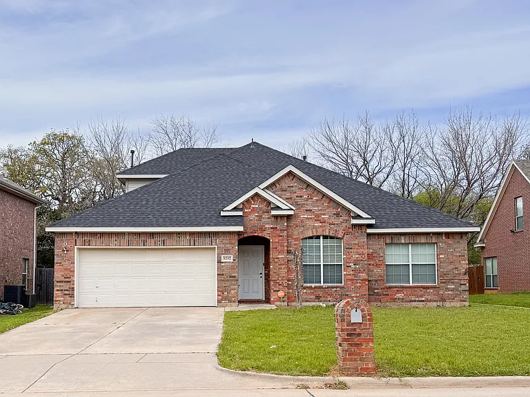 1212 Maple Terrace Dr — Photo 31