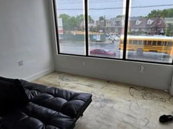 2172 Flatbush Ave, Brooklyn, NY