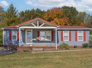 1156 Browning School Rd, Glasgow, KY 42141