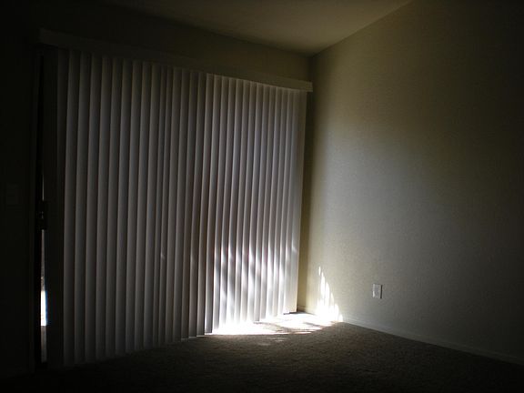 4th image of 1190 S Winery Ave Unit 159