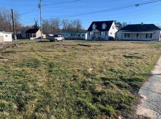 402 E 3rd St, Grayson, KY 41143