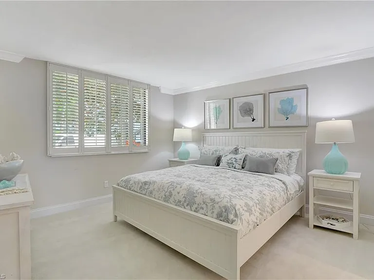2357 Gulf Shore Blvd N #107 — Photo 17