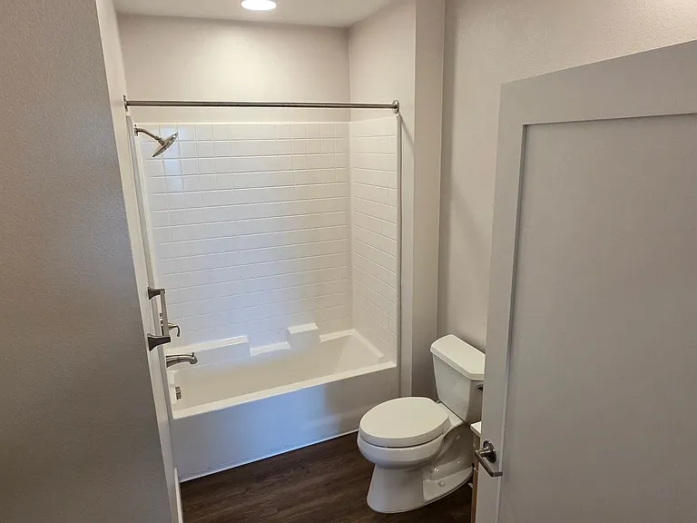 NV Lofts — Photo 46