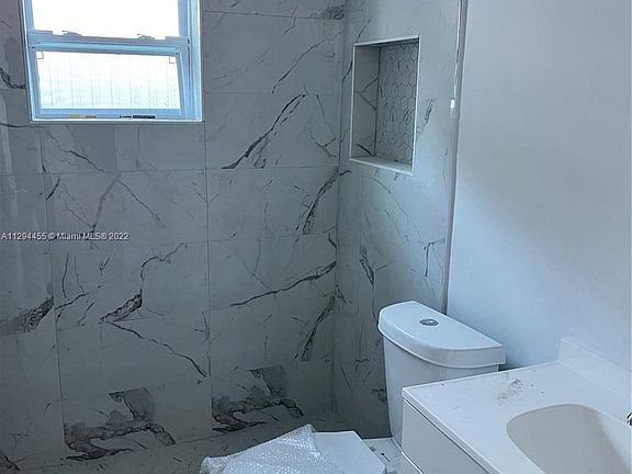 5th image of 2351 NW 153rd St #1