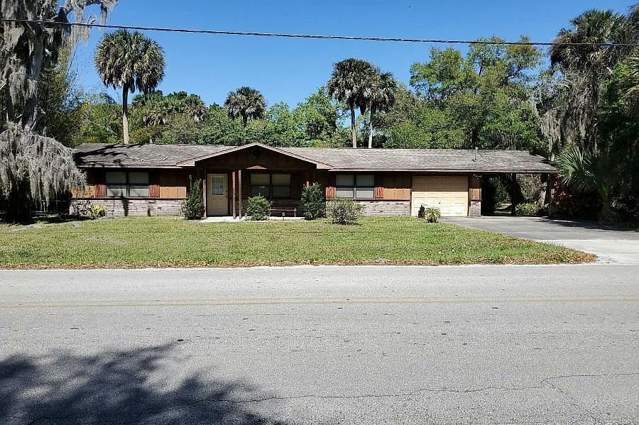 1st image of 300 SW 21st St