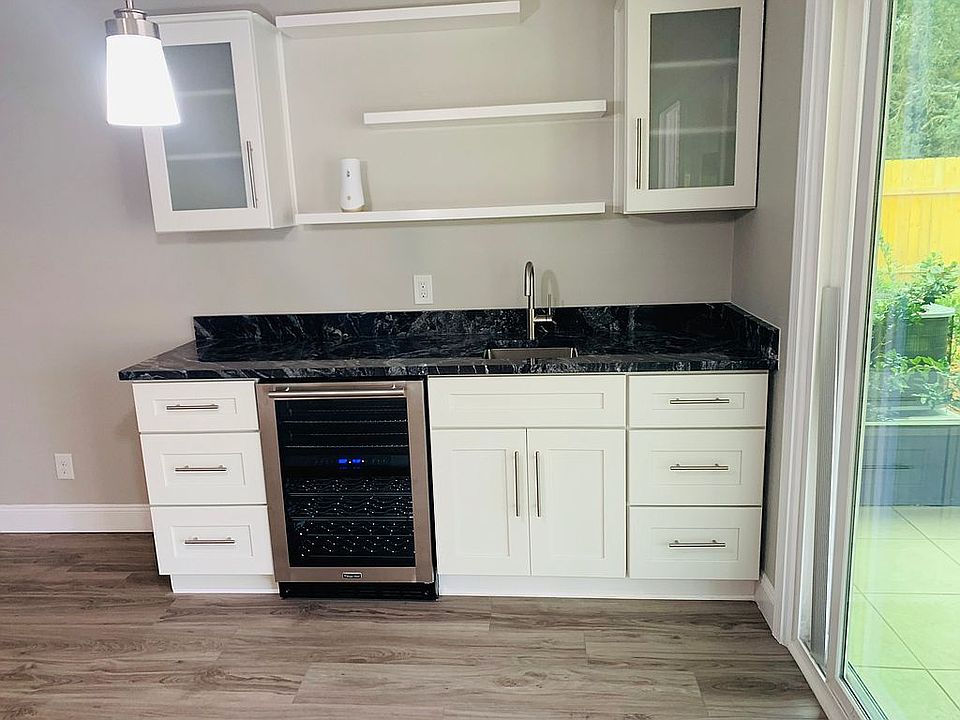 1st image of 4930 La Ventana Cir