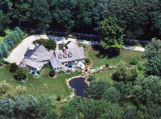 160 Long Meadow Rd, Fairfield, CT 06824