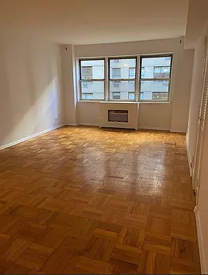 Rented by Walter & Samuels Inc | media 1