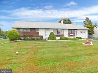 431 Neshaminy St, Penndel, PA 19047