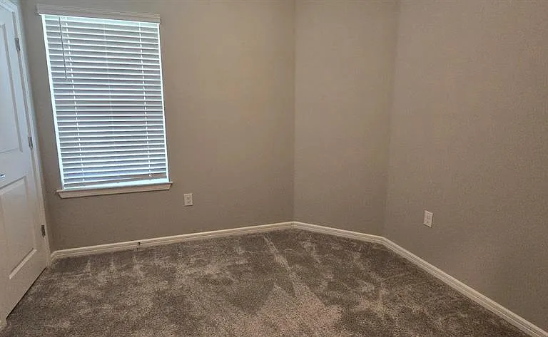 8351 SW 54th Loop — Photo 10
