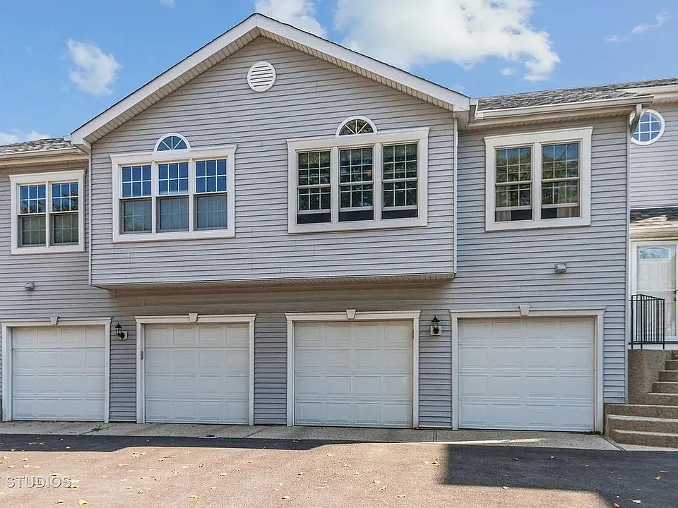 161 S Evergreen Ave
