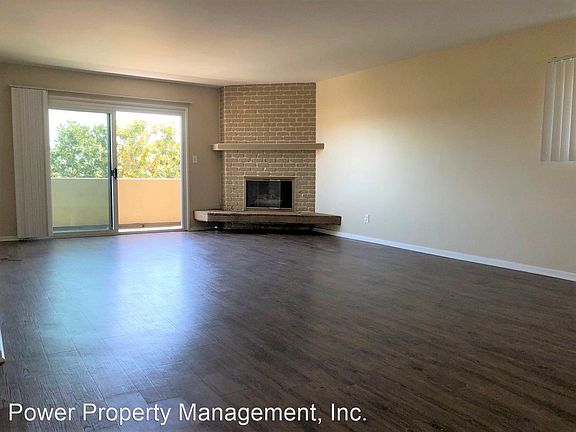 2nd image of 425 E Tamarack Ave Unit 5