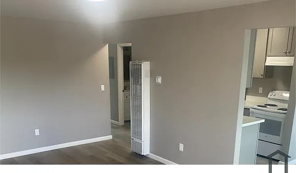 27750 Tyrrell Ave #4 — Photo 6