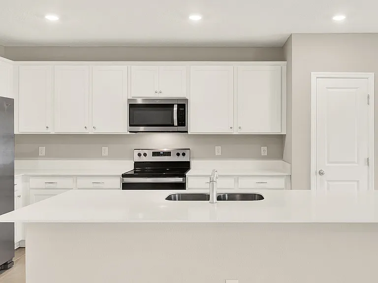 Redding Pointe — Photo 8