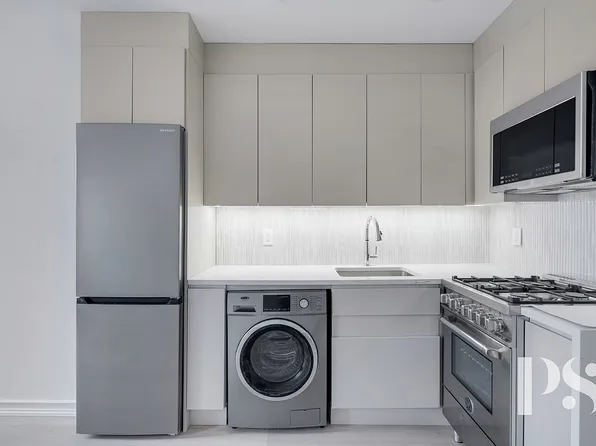 51 Jane St APT 16, New York, NY 10014