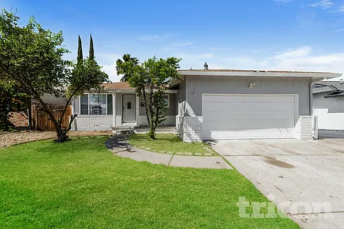 2920 Palo Verde Way Photo 1