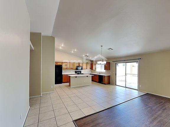 5th image of 2510 N 106th Ave