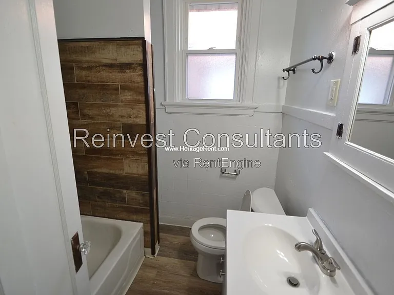 987 Cleveland Ave #2 — Photo 8