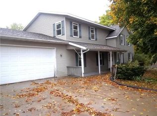 7534 Valley Hill Rd, Columbus, WI 53925