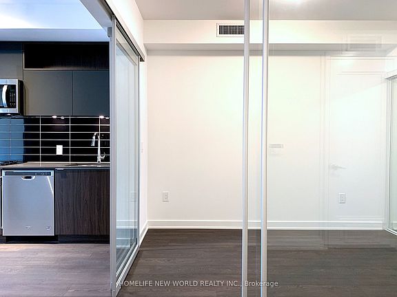 3rd image of 121 Lower Sherbourne St #366