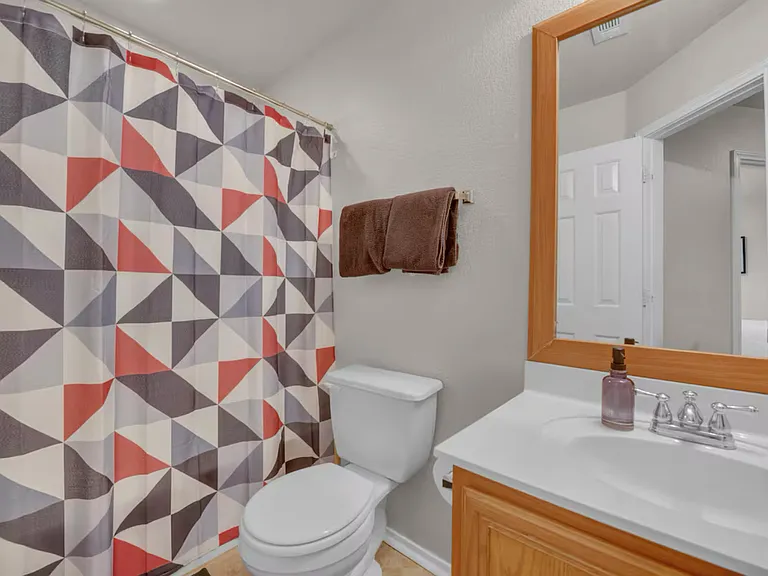 4612 Peach Grove Rd — Photo 4