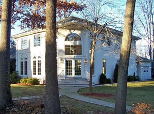 188 Rutgers Pl, Nutley, NJ 07110