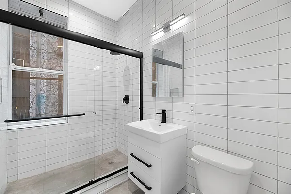 Rented by REAL New York | media 4