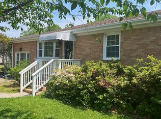 8450 Radnor Rd, Norfolk, VA 23503