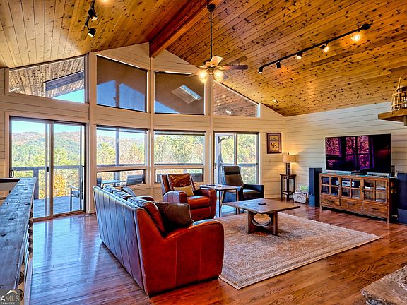 15th image of this home