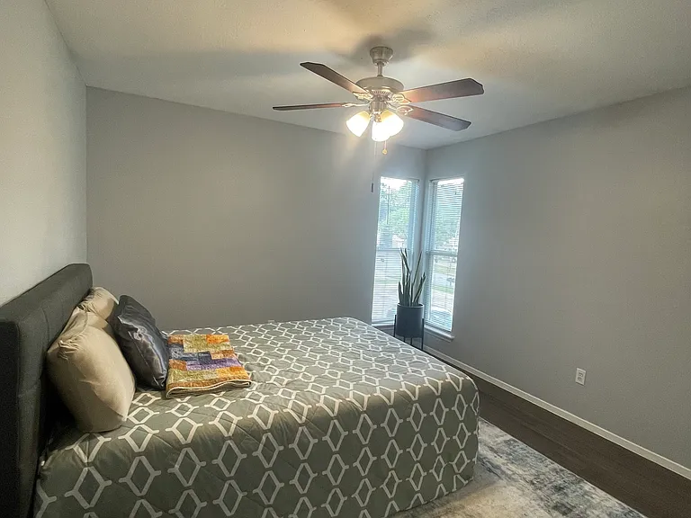 2410 Toro Ln #B — Photo 17