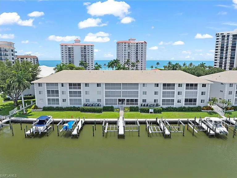 10684 Gulf Shore Dr #205 — Photo 28
