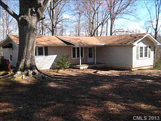 1st image of 313 Hollifield St