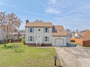 828 Cranston Dr, Chesapeake, VA 23320